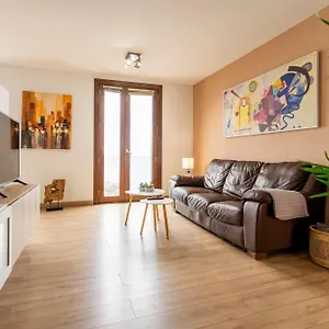 modern-sea-front-apartment-in-garachico-i.in-canary-islands.com/